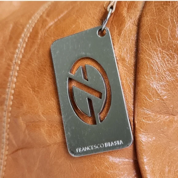 Leather Tote Bag - Picture 4 of 10